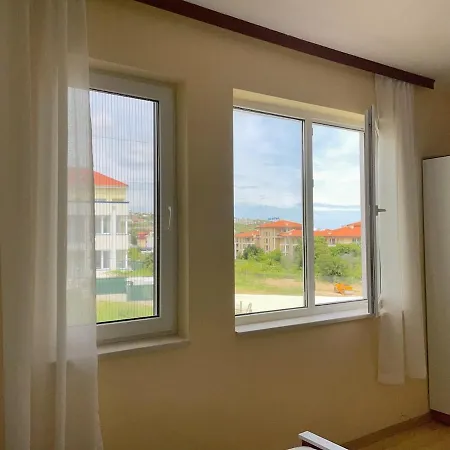 Apartament Cozy By The In Byala